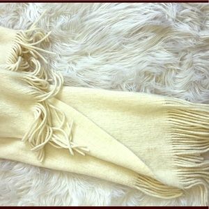 H&M cream winter scarf